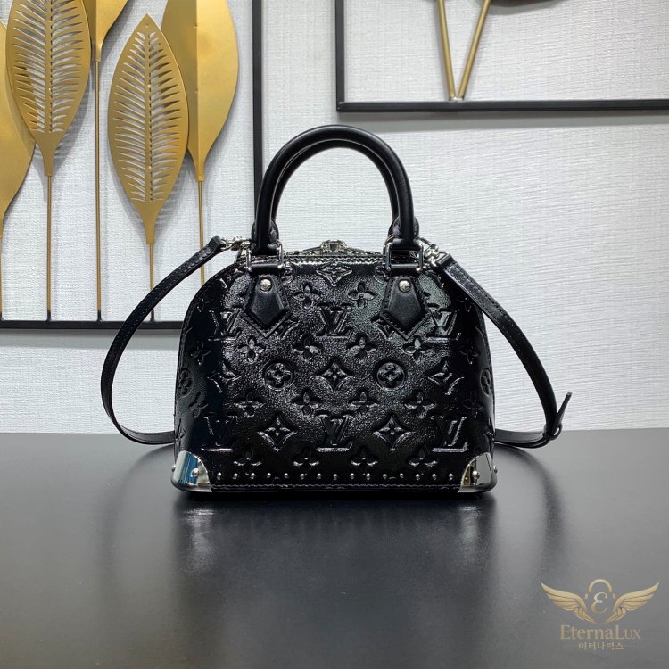 루이비통 알마 트렁크 BB 블랙 미니백 상세 이미지
