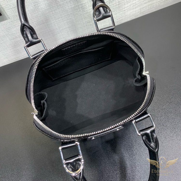 루이비통 알마 트렁크 BB 블랙 상세 2