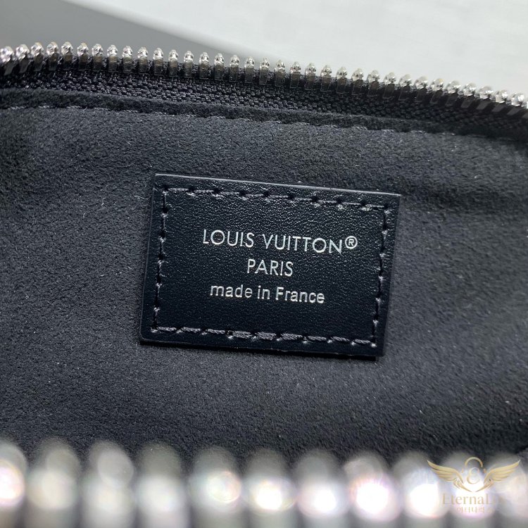 루이비통 알마 트렁크 BB 블랙 상세 3