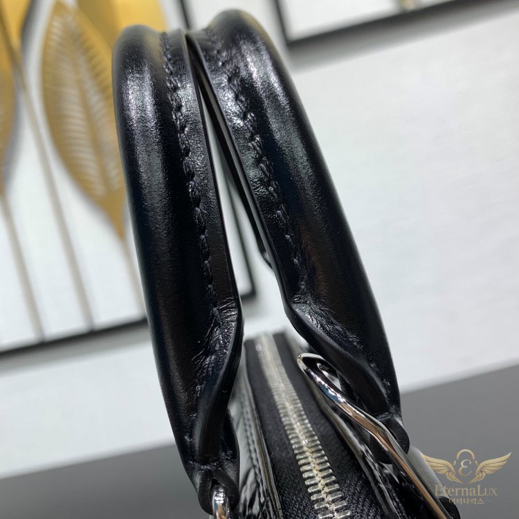 루이비통 알마 트렁크 BB 블랙 상세 9