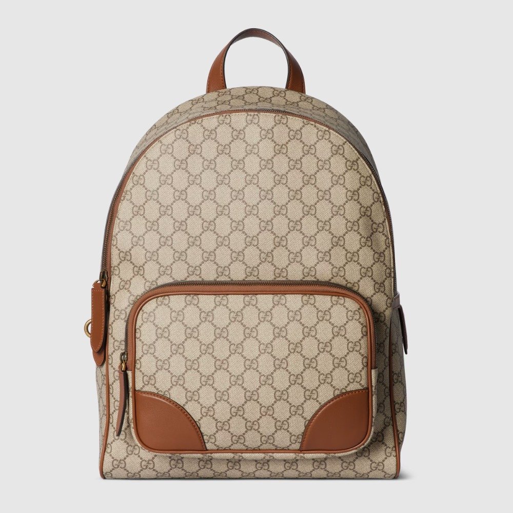 Gucci 엠블럼 미디엄 백팩 821159
