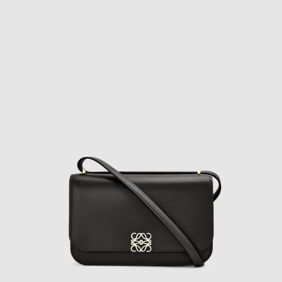 Loewe 고야 백 실크 카프스킨