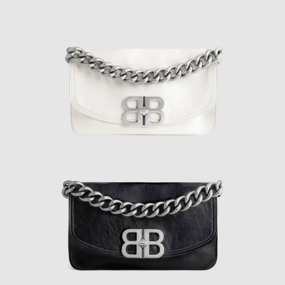 Balenciaga BB 소프트 스몰 플랩백 748598