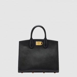 Ferragamo 스튜디오 박스백 210398