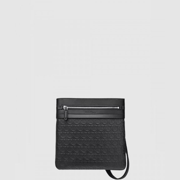 Ferragamo 간비니 엠보 패턴 크로스백 24A426