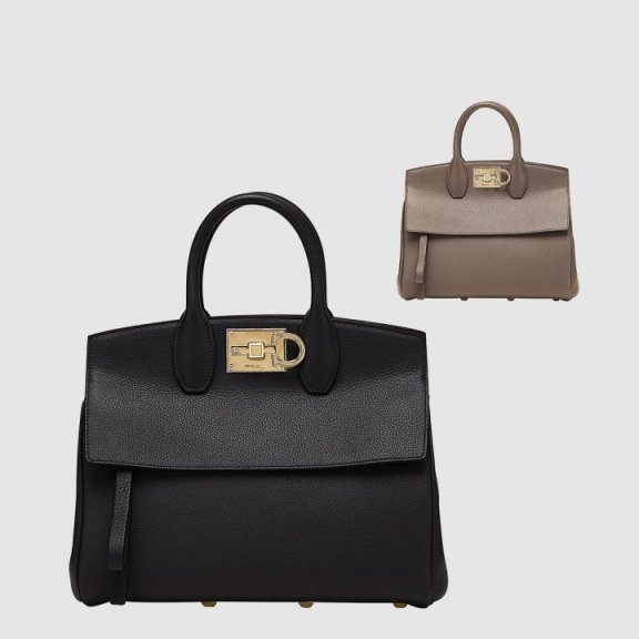 Ferragamo 스튜디오백 스몰 21H159