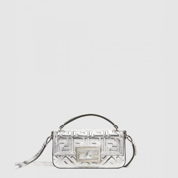 Fendi 가죽 파우치 7AS142