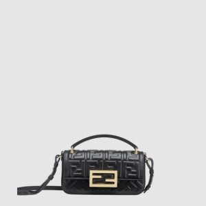 Fendi 가죽 파우치 7AS142