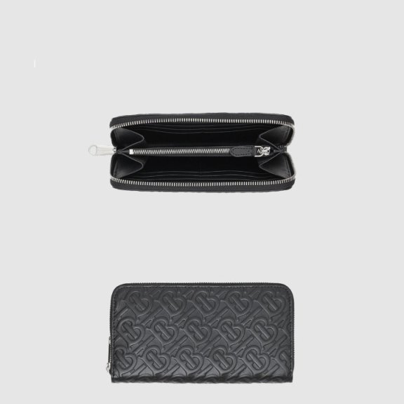 버버리 송아지 가죽 엠보 지퍼 지갑 80176521