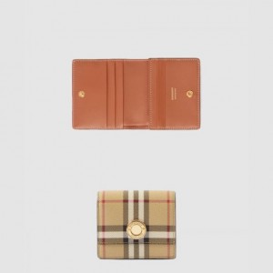 버버리 스몰 체크 반지갑 80704171