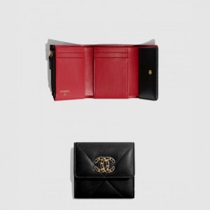 샤넬 19 스몰 플랩 반지갑 AP1064