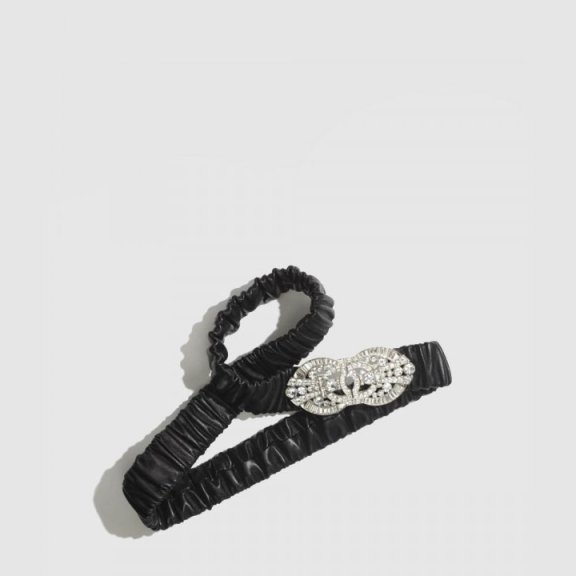 샤넬 램스킨 메탈 스트라스 벨트 AA9012