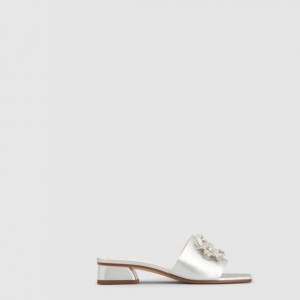 로저비비에 부케 스트라스 뮬 5543