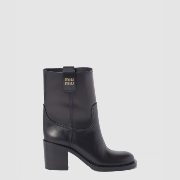 미우미우 가죽 부티 5U966D