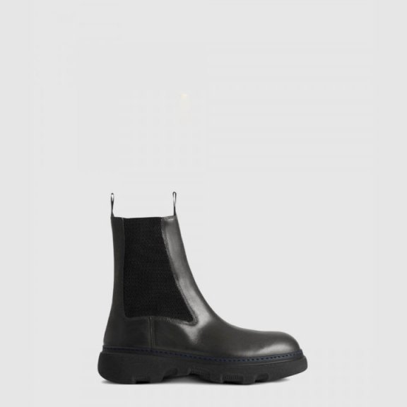 버버리 가죽 크리퍼 첼시 부츠 80753801