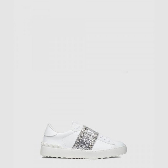 발렌티노 락스터드 스니커즈 UW2S0A