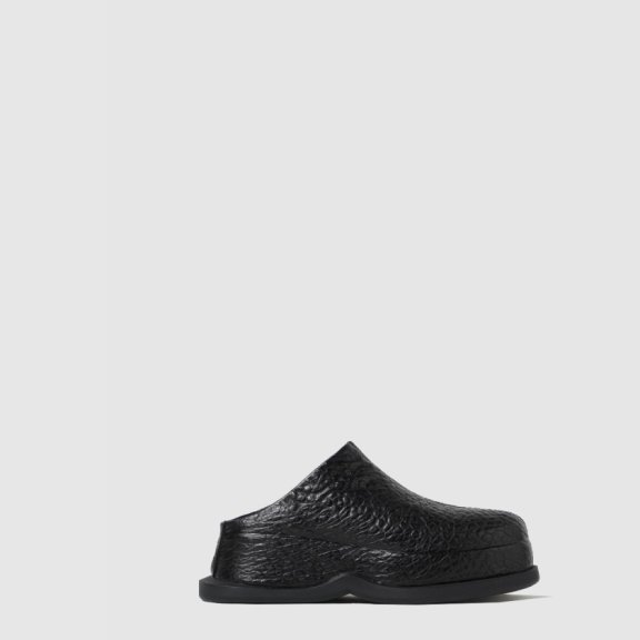 알렉산더맥퀸 그레인 가죽 뮬 810647