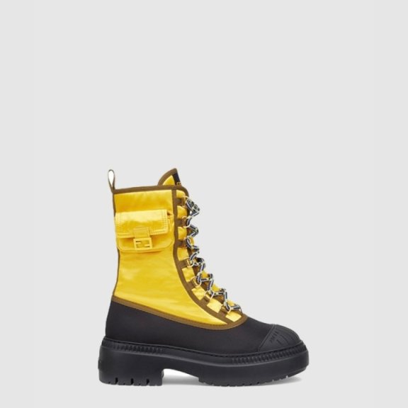 펜디 그라피 바이커 부츠 8T8381