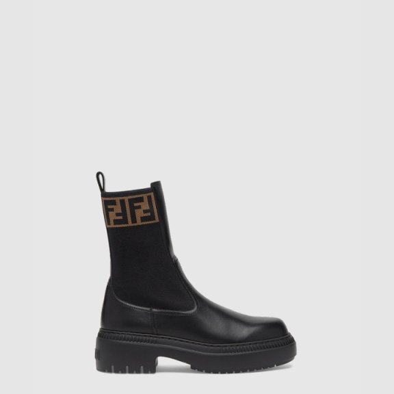 펜디 그라피 바이커 부츠 8T8457