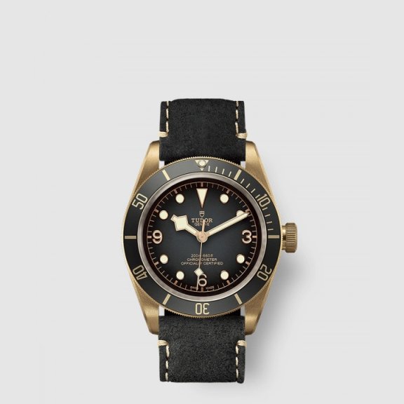 튜더 블랙베이 브론즈 43 M79250B