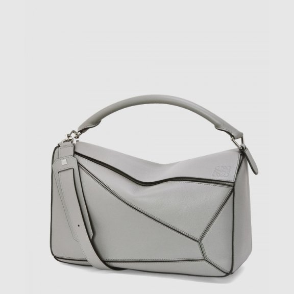 Loewe 라지 퍼즐 백 클래식 카프스킨