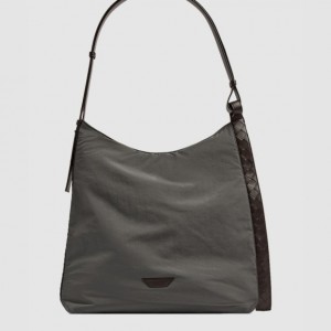 Bottega Veneta 라지 크로스로드 호보백 776221