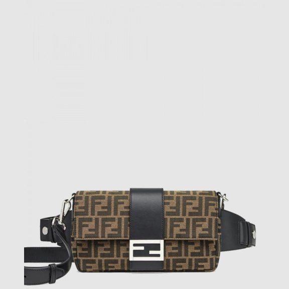 Fendi 바게트 크로스백 7VA472