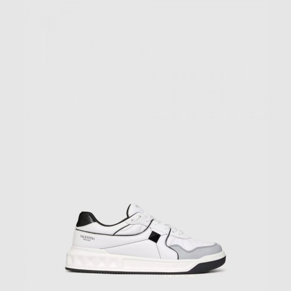발렌티노 나파 로우탑 스니커즈