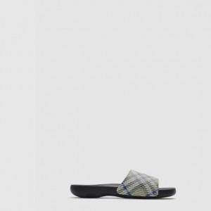 버버리 다이브 슬라이드 확인 81024191