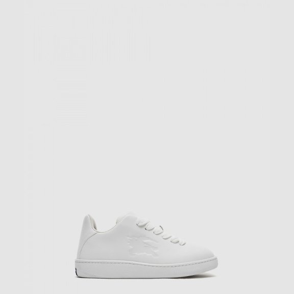 버버리 레더 박스 스니커즈 80833261