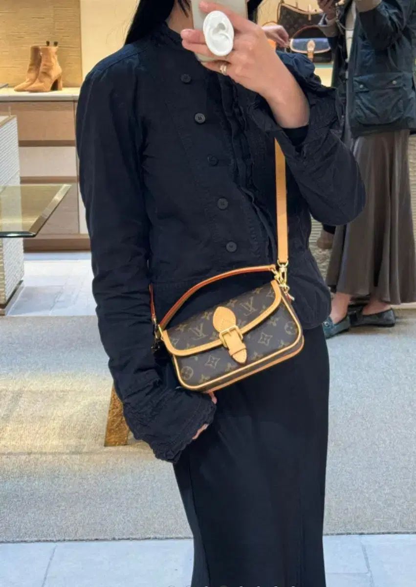 루이비통 모노그램 나노 다이앤 숄더백 M83298